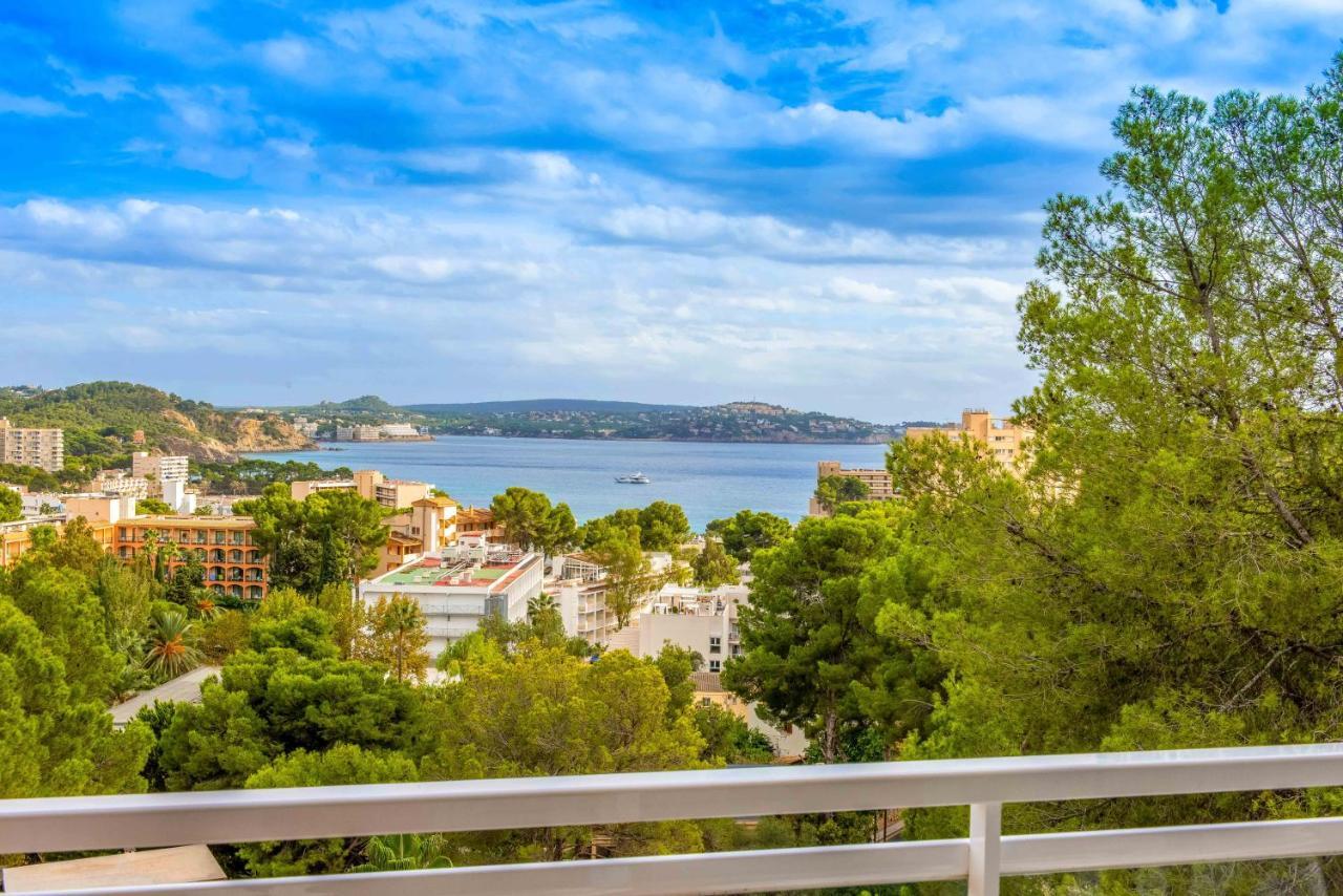 Appartamento con 1 Camera da Letto, Balcone e Vista Mare